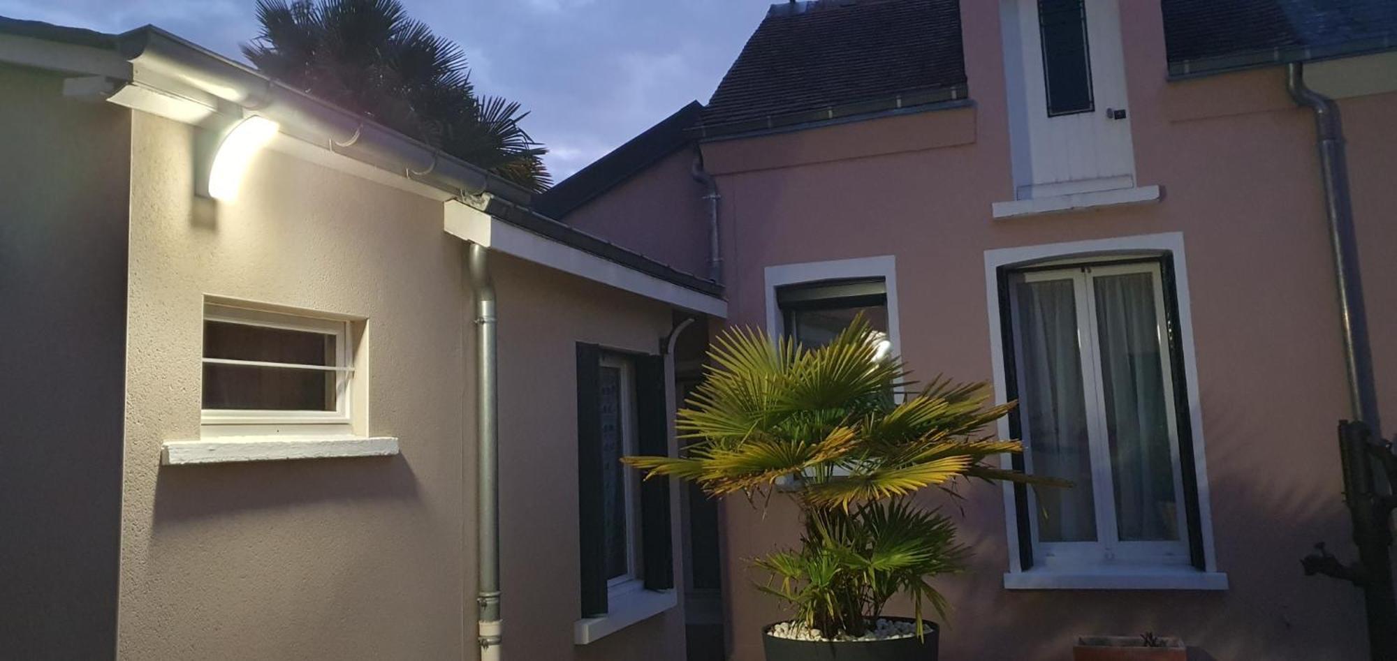 לה מאנש Maison Avec Garage 24 Heures Du Mans Voitures Et Toute Manifestation מראה חיצוני תמונה